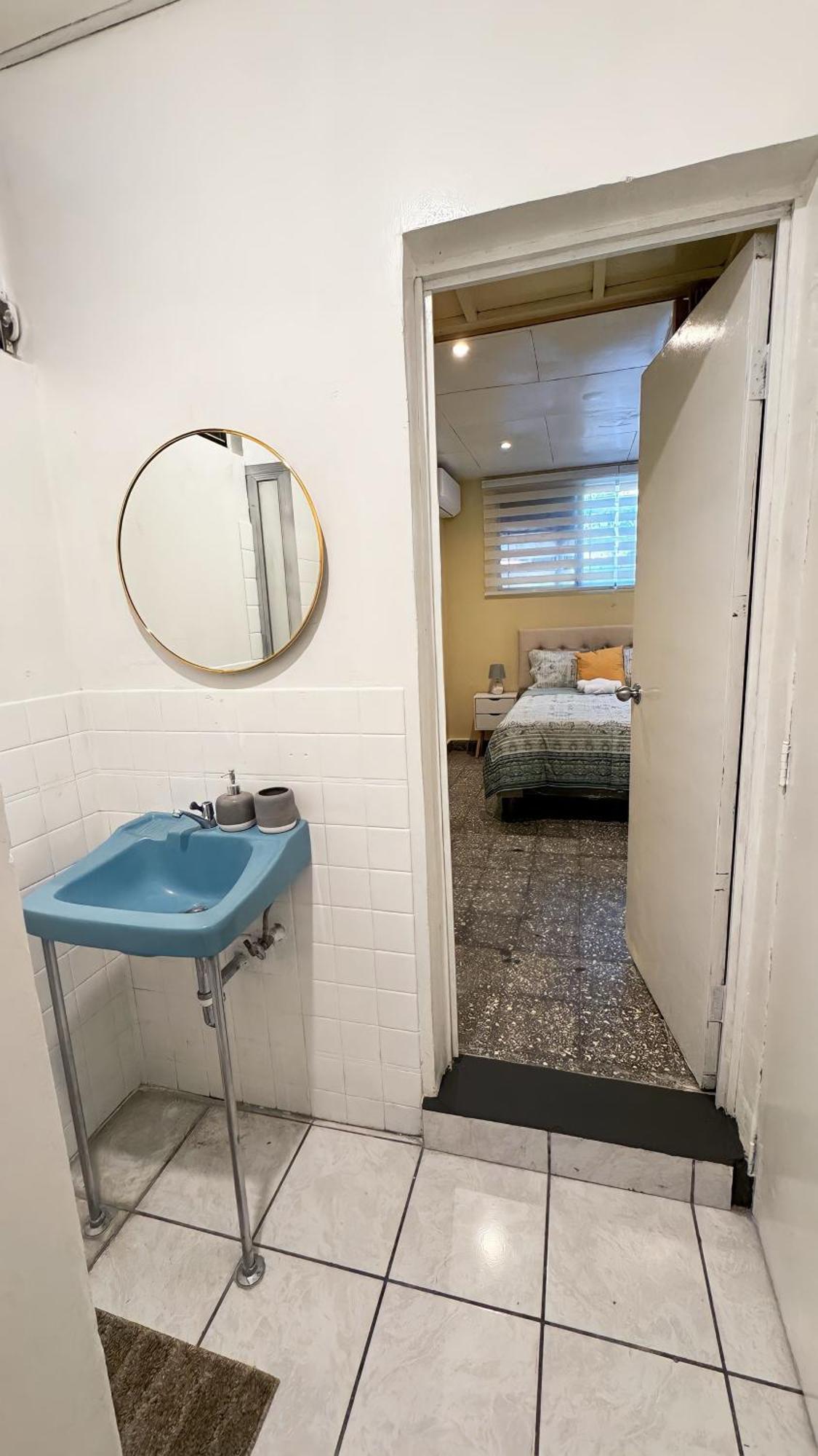 Lindo Espacio, Comodo Y Centrico *